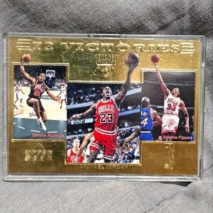 Upper Deck Chicago Bulls 72 Wins Gold Trading Card